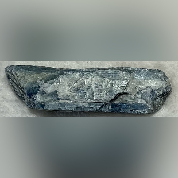 Large Raw Blue Kyanite Natural - Picture 5 of 8